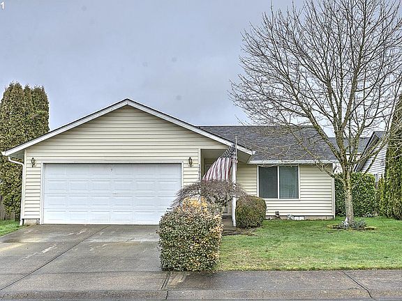 2nd image of 17016 NE 19th St