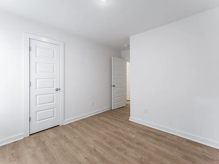 103 S Maroon Ave — Photo 15