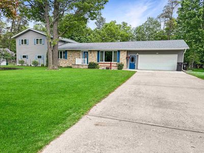 7580 N Bluff Dr #.5, Gladstone, MI, 49837