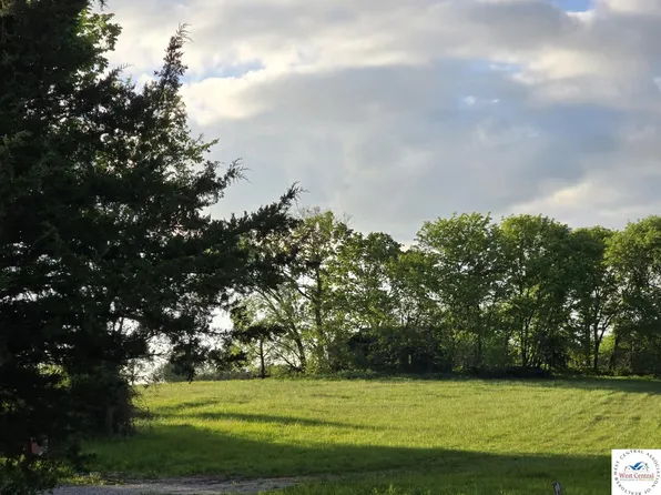 501 Eighty Acres Rd, Clinton, MO 64735