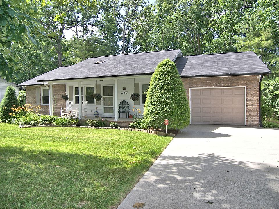 1st image of 367 Lakeview Dr