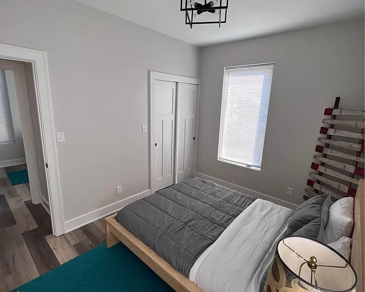 811 E Minnesota St — Photo 10