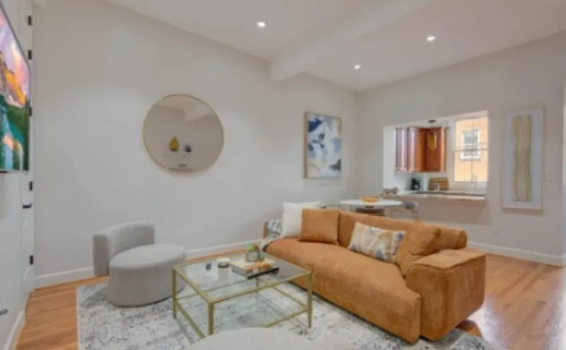 1 bed, 1.0 bath, 650 sqft, $1,875 — Photo 1