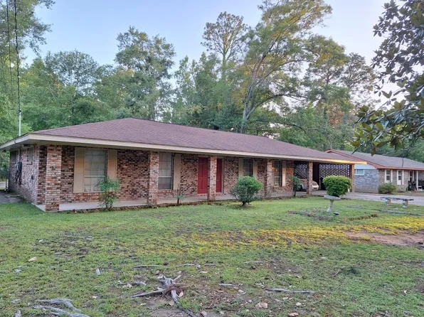 1908 Choctaw St, Hattiesburg, MS 39401