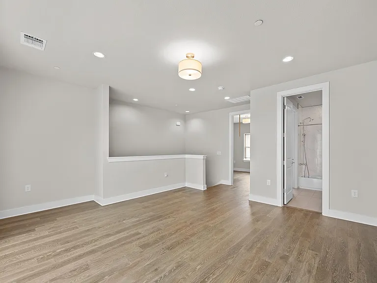 1211 Shore District Rd — Photo 28
