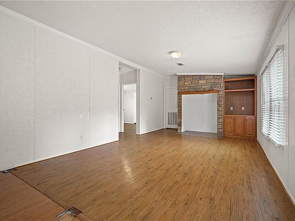 3rd image of 8205 Brandy Ln N