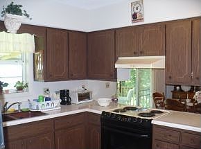 4th image of 3301 Street Dr