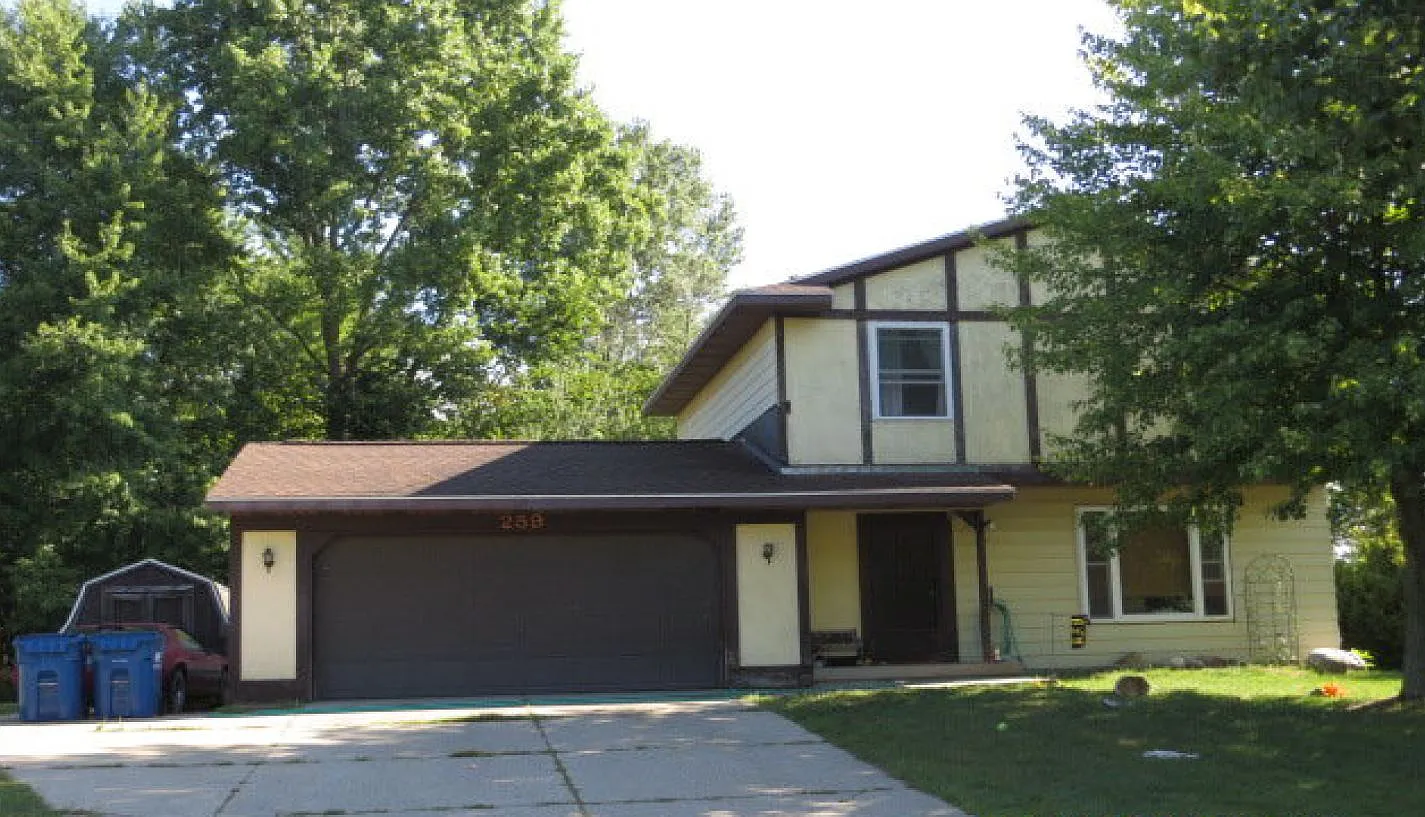 259 Ann St photo 1