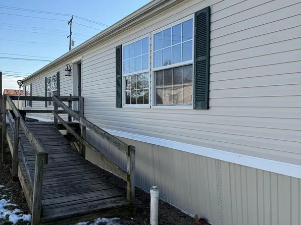 102 Front St, Centre Hall, PA 16828