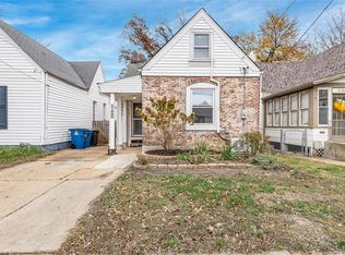3122 Walter Ave, Saint Louis, MO 63143