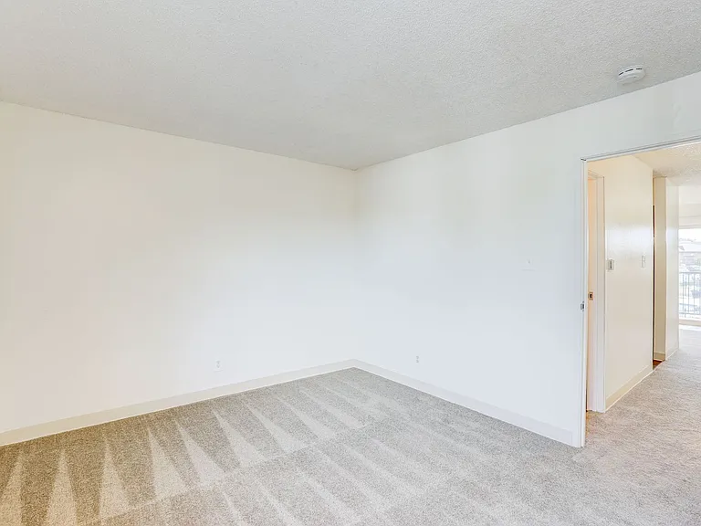 Ralston Park Apartments — Photo 28