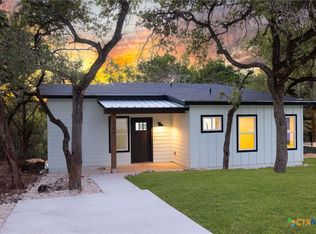 265 Twin Lake Trl, Spring Branch, TX 78070