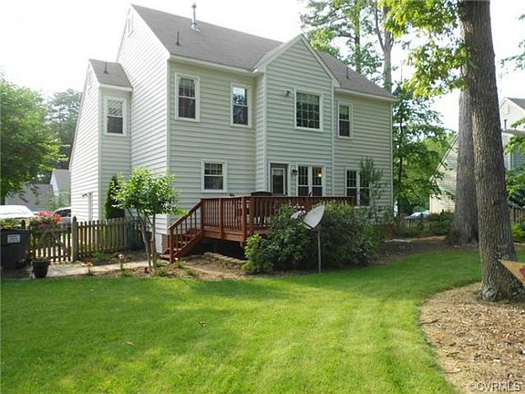 4th image of 10508 Oak Cottage Dr