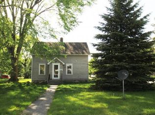 841 N 5th Ave, Sturgeon Bay, WI 54235