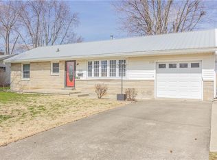 1418 Bell Ave, Mattoon, IL 61938