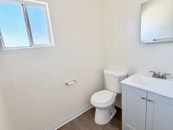 4th image of 6040 State Rd APT B