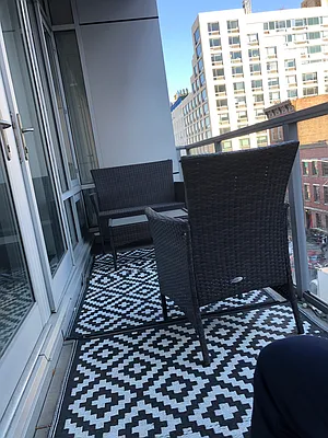 Rented by Jacquelyn 327 LLC | media 7