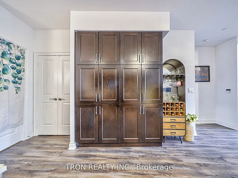 89 S Town Centre Blvd #109 — Photo 6