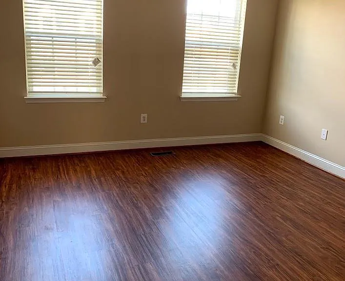 11876 Country Squire Way — Photo 3