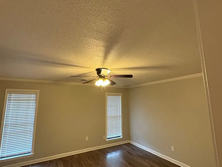 4244 Chesapeake Way — Photo 6