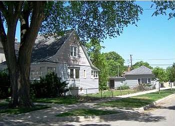 2nd image of 3305 N Natchez Ave