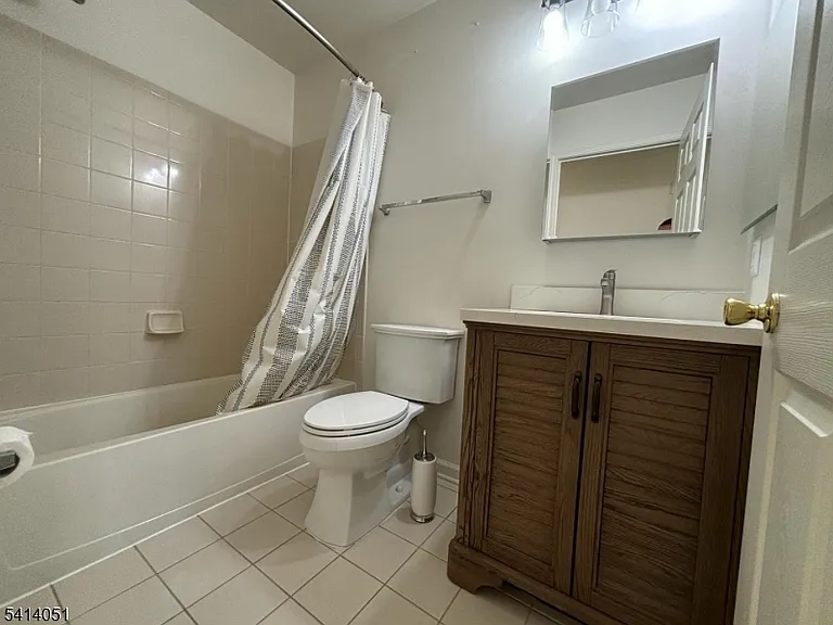 18 Ashley Ct — Photo 9