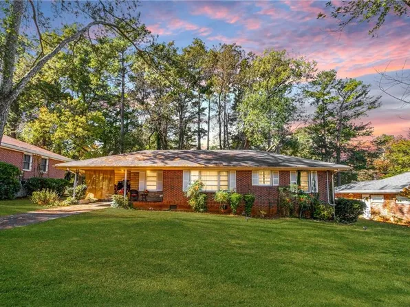 1979 Creekside Ct, Decatur, GA 30032