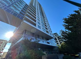 5515 Boundary Rd #505, Vancouver, BC V5R 0E3