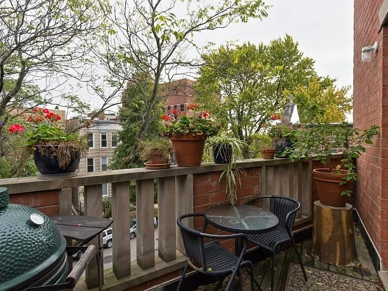 2429 W Cortez St #3 — Photo 9