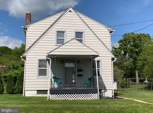 3817 Raymond St, Reading, PA 19605