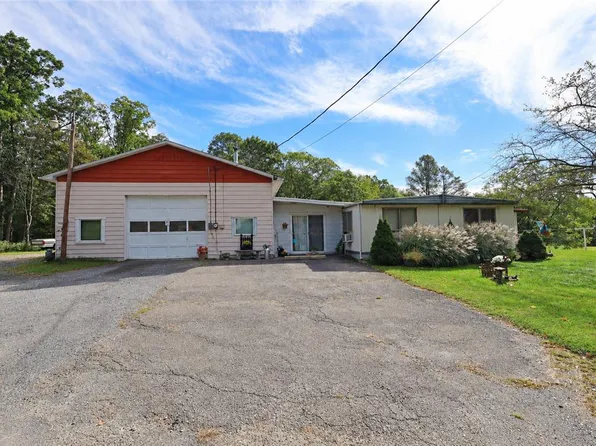 1320 N Cottonwood Rd, Danielsville, PA 18038