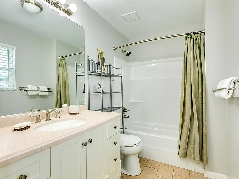16614 Bermuda Way — Photo 13