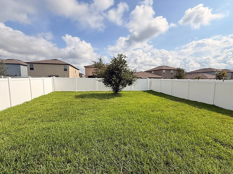 10363 Shady Preserve Dr — Photo 37