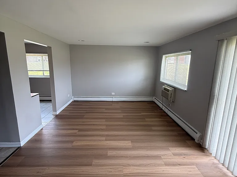 690 Marilyn Ave #110 — Photo 3