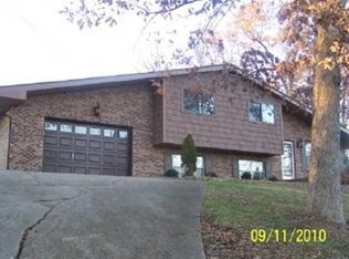 3529 Red Fox Dr, Catlettsburg, KY 41129