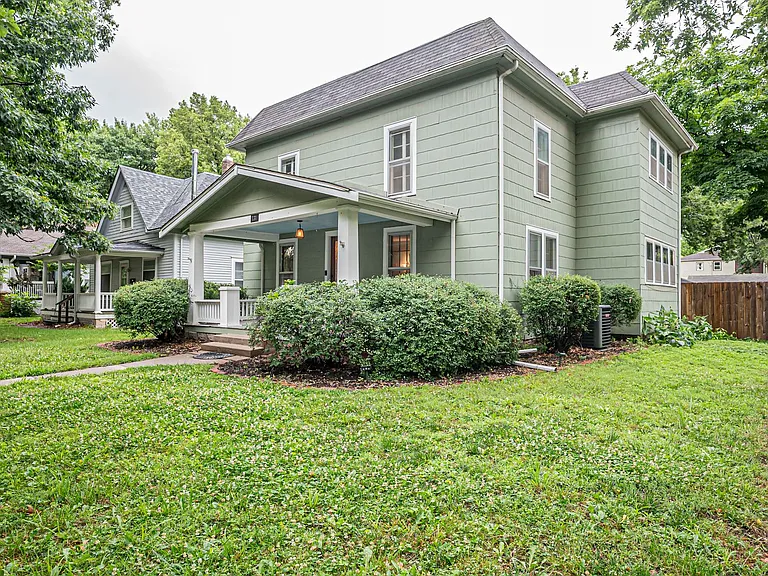 731 Osage St — Photo 33