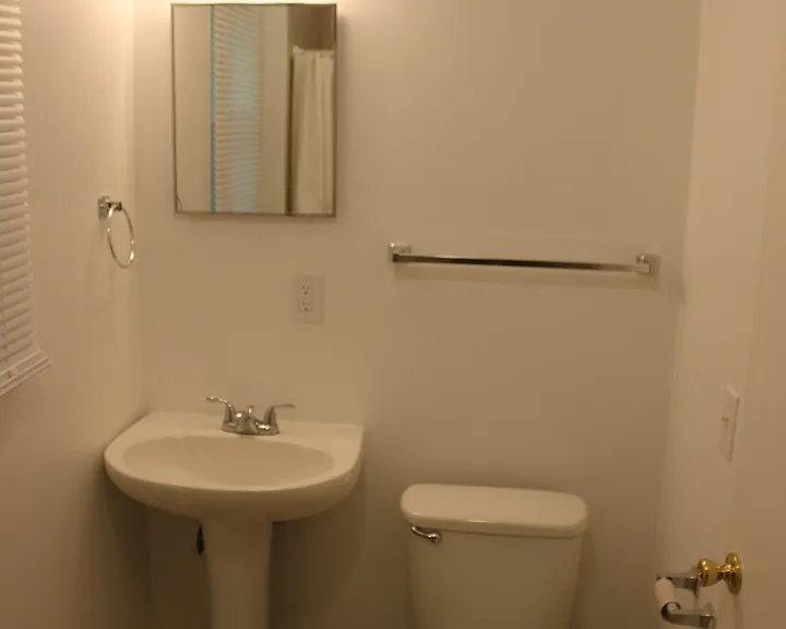2702 Maryland Ave — Photo 9
