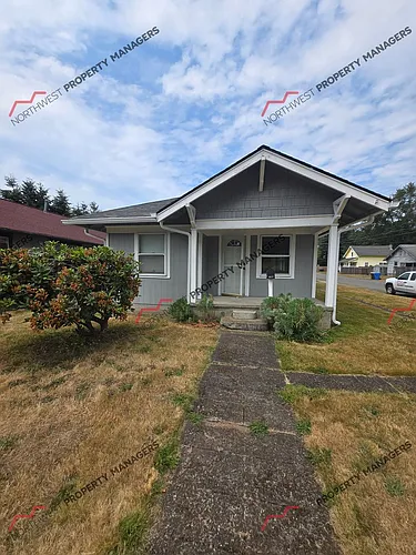 927 Marion St Photo 1