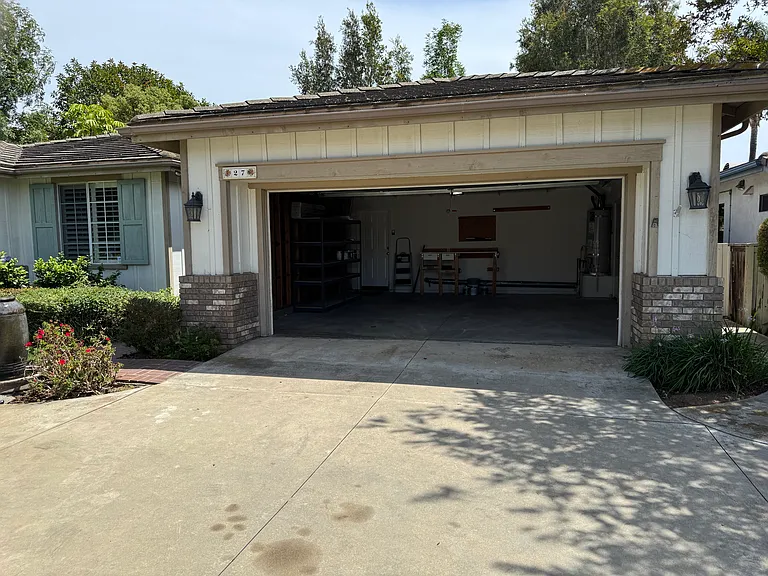 Carriage Ln — Photo 62