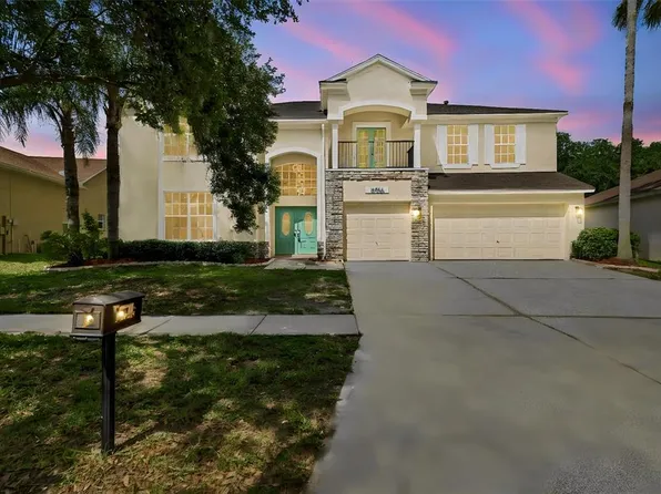 16936 Falconridge Rd, Lithia, FL 33547