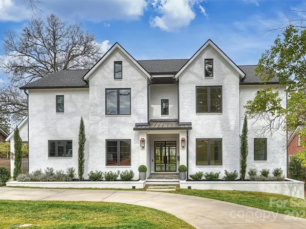 229 N Canterbury Rd, Charlotte, NC 28211