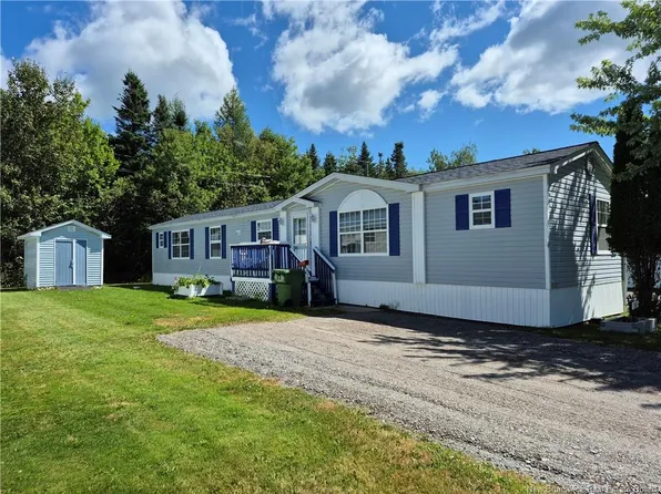 53 Jacob St, Fredericton, NB E3G 0E1