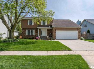 2635 Chesterfield Dr, Bettendorf, IA