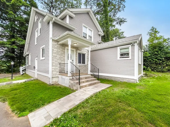 38 Ames Ave, West Springfield, MA 01089