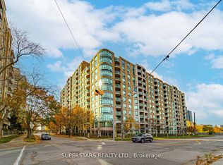28 Pemberton Ave #811, Toronto, ON M2M 4L1