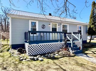 607 Maple St, Tawas City, MI 48763
