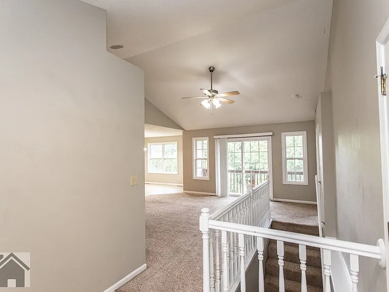 15830 Terris Ln — Photo 11