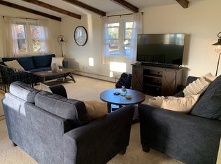 93 Reservoir Rd #TOP, Middletown, RI 02842