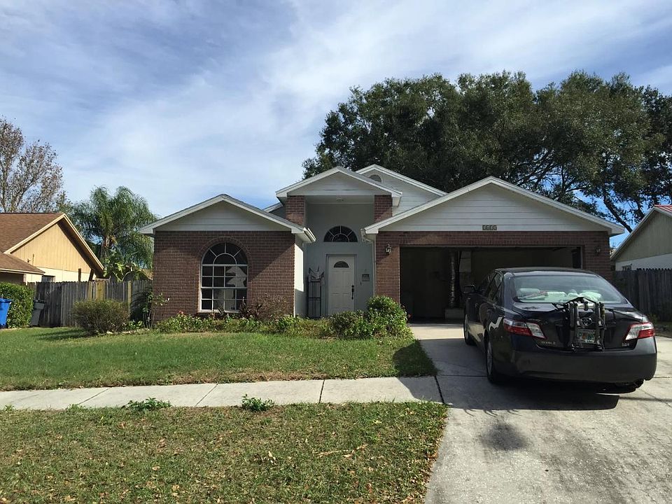 1st image of 1613 Loghill Pl