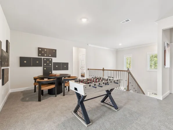 Orchard Park Plan, River Pointe